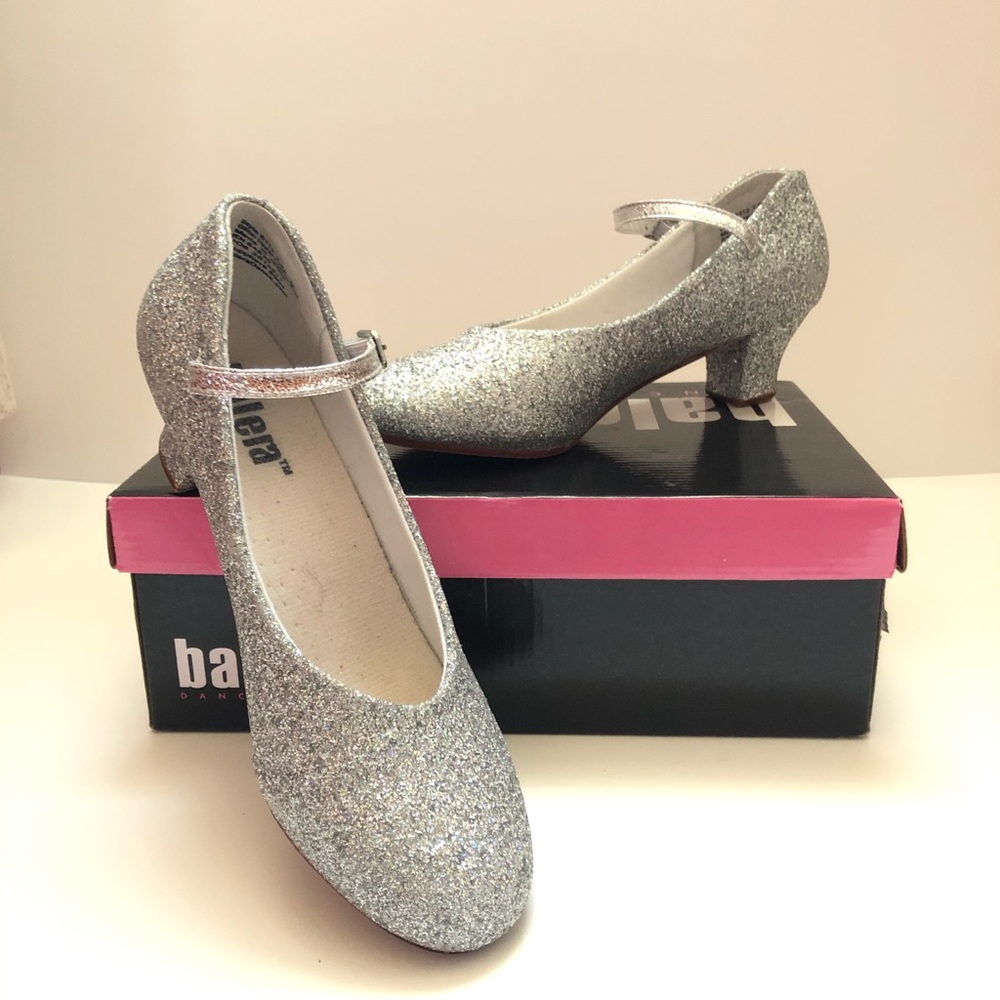 Women’s shoes